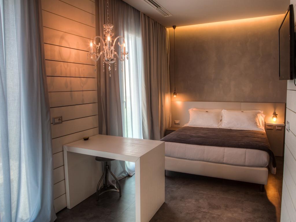 Bell Suite Hotel Белларія-Іджеа-Марина Екстер'єр фото
