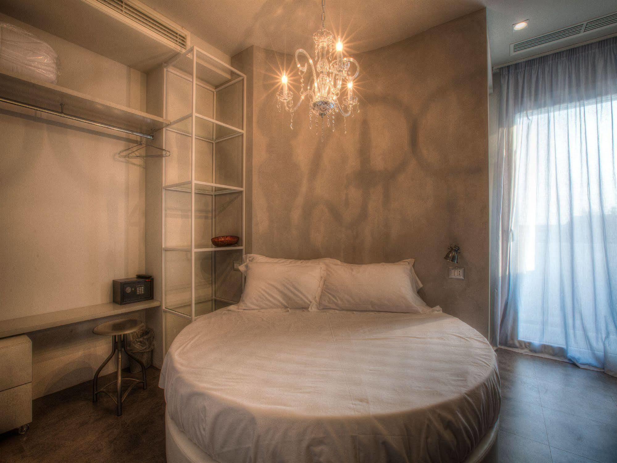 Bell Suite Hotel Белларія-Іджеа-Марина Екстер'єр фото