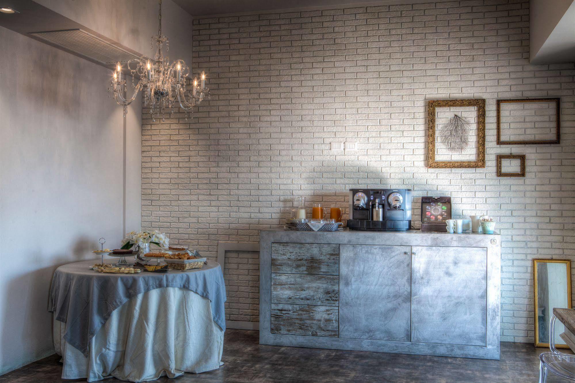 Bell Suite Hotel Белларія-Іджеа-Марина Екстер'єр фото